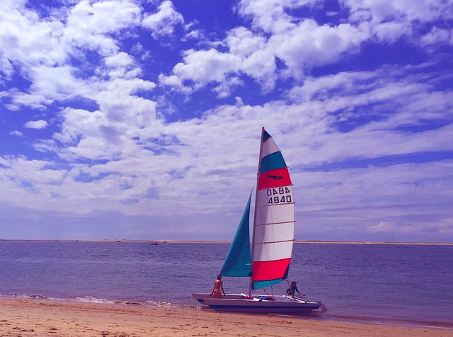 catamaran de raid côtier