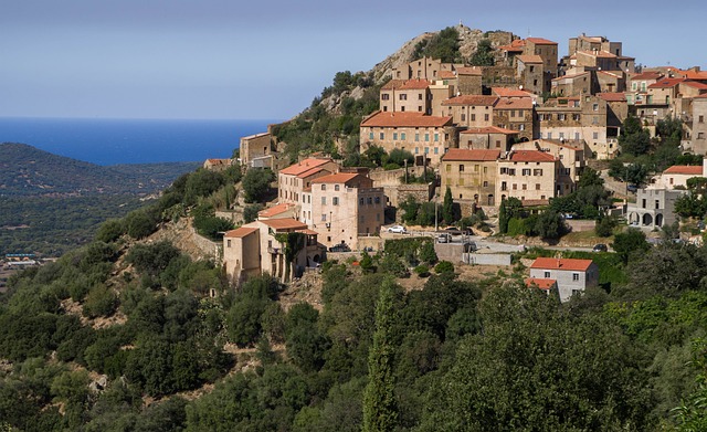 village Corse