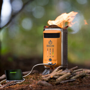 Réchaud CampStove 2+ avec FlexLight – BioLite